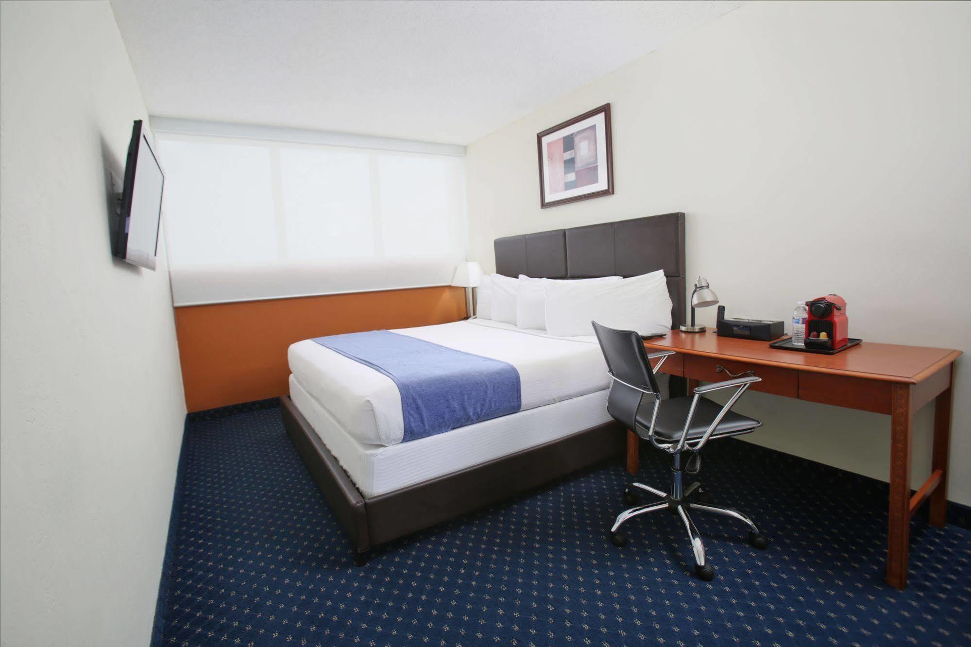 San Juan Airport Hotel מראה חיצוני תמונה